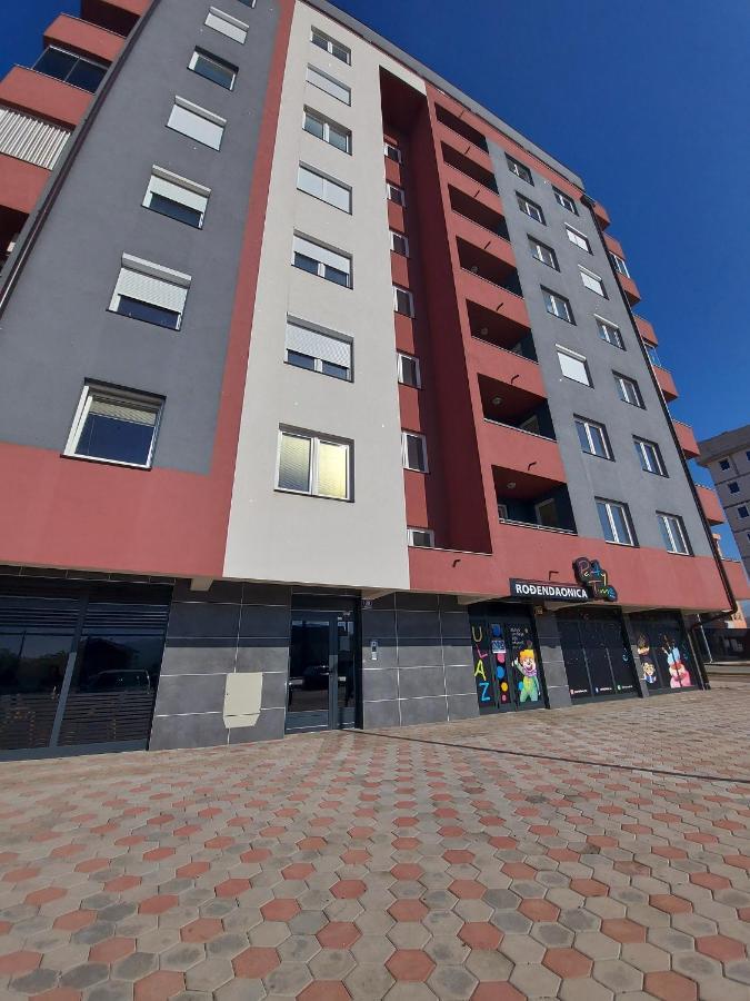Apartman Victoria Lukavica Εξωτερικό φωτογραφία